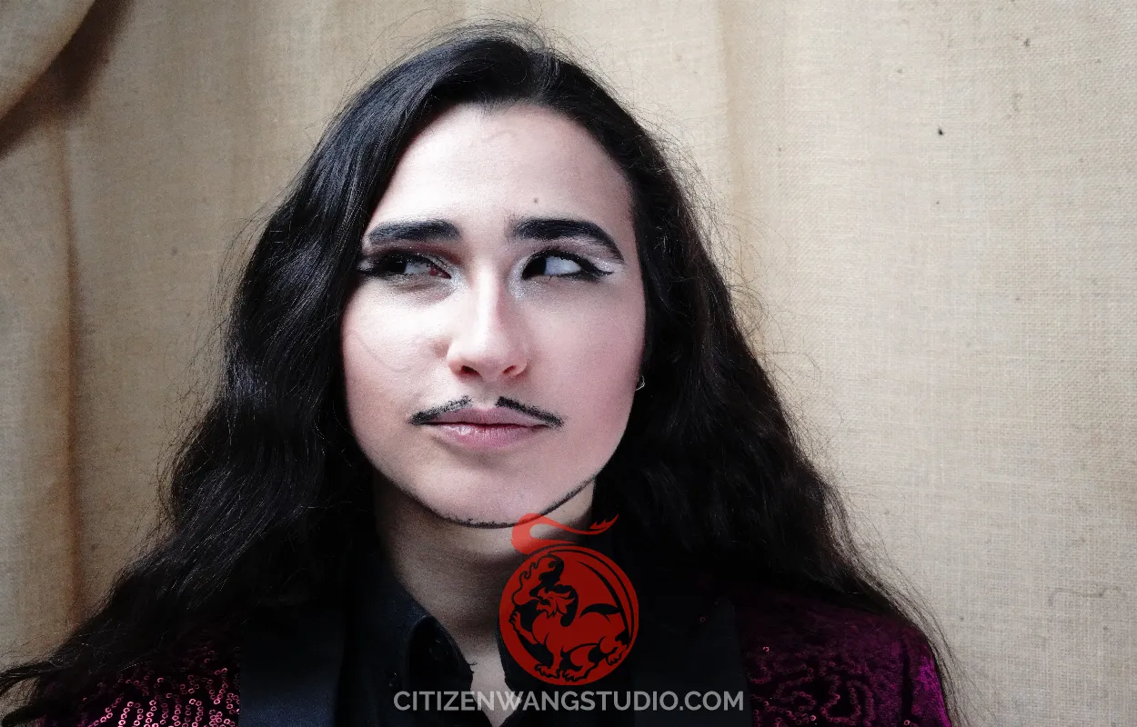 drag-king-longhair.JPG