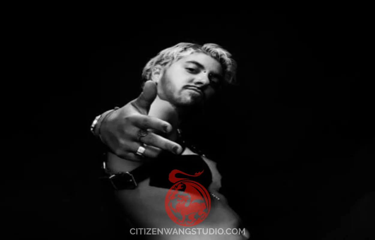 finger-to-lens.jpg